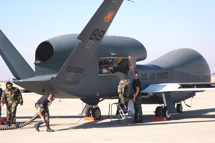 RQ-4 Global Hawk là sản phẩm của Hãng Northrop Grumman được đánh giá là sự kỳ diệu của công nghệ Không quân Mỹ.